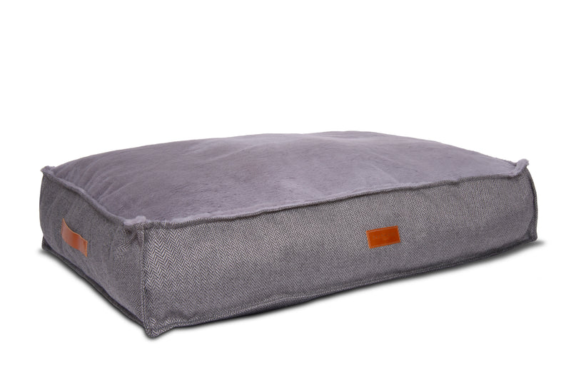 Ralph and Co Balmoral Pillow bed