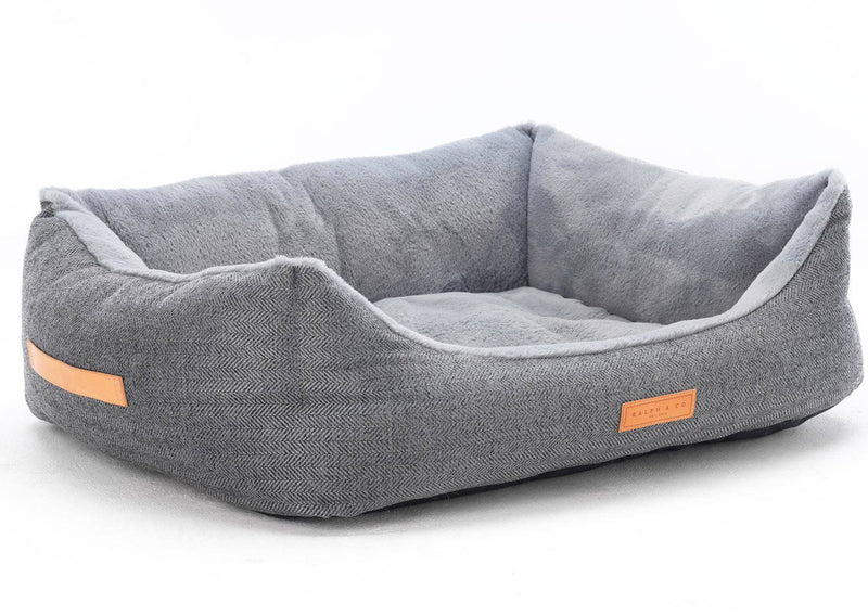 Ralph & Co Balmoral Nest Bed - woofers & barkers