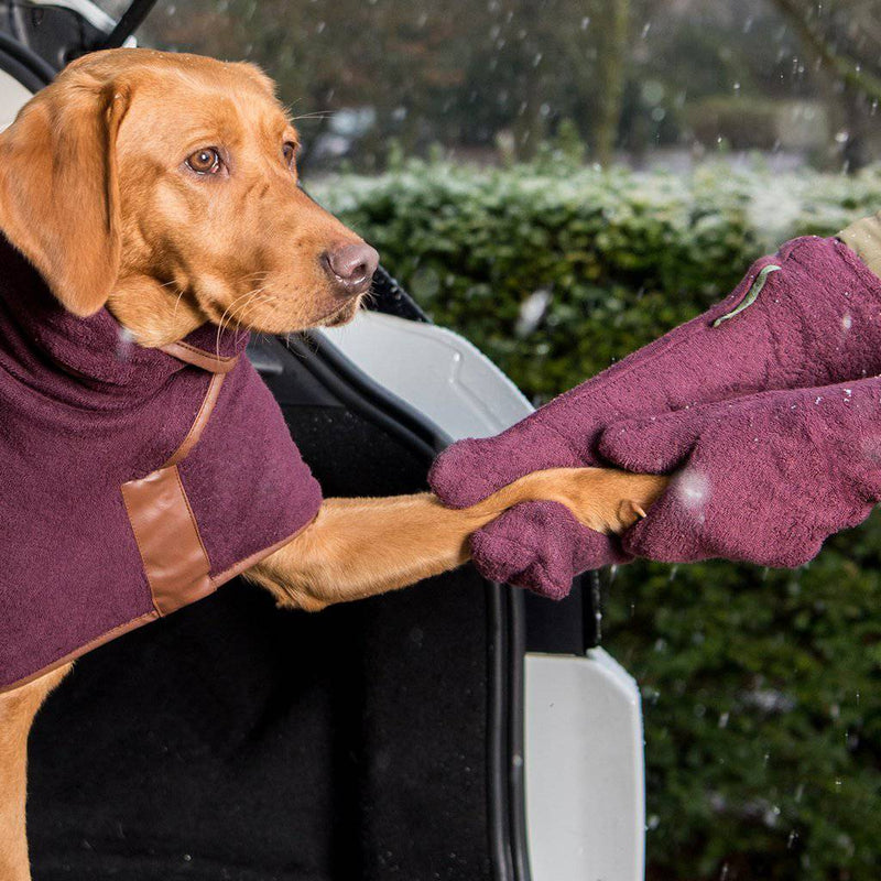 A pair of drying mitts to dry wet or muddy dogs made with luxurious double towelling